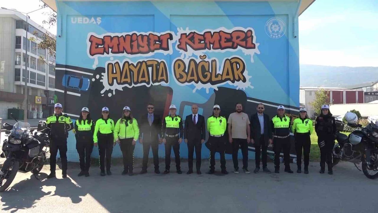 Trafoların sesi: emniyet kemeriyle güvenli yolculuk çağrısı