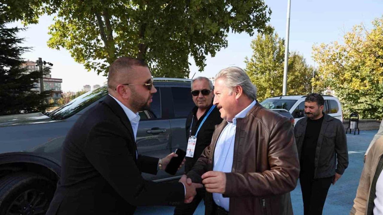 Tribündeki destek Erciyes 38 FK'nın şampiyonluk inancını güçlendirdi