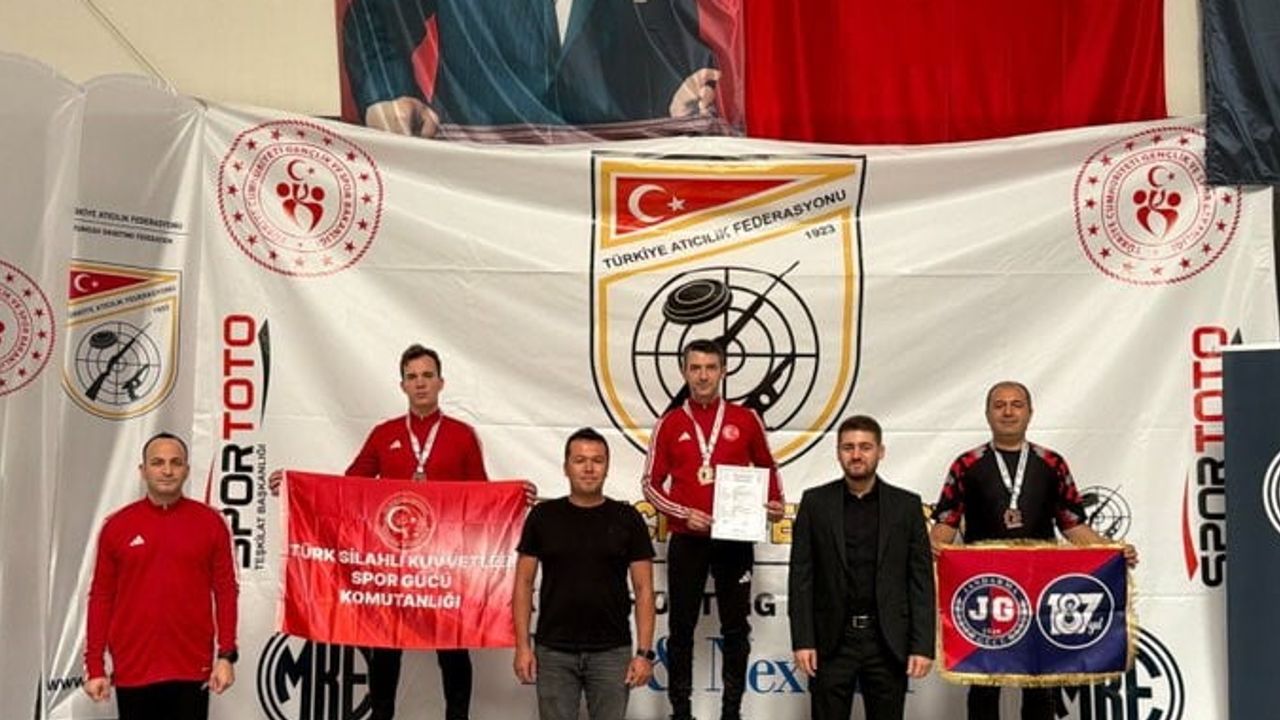 TSK Spor Gücü ferdi atışlarda tüm branşlarda ipi göğüsledi
