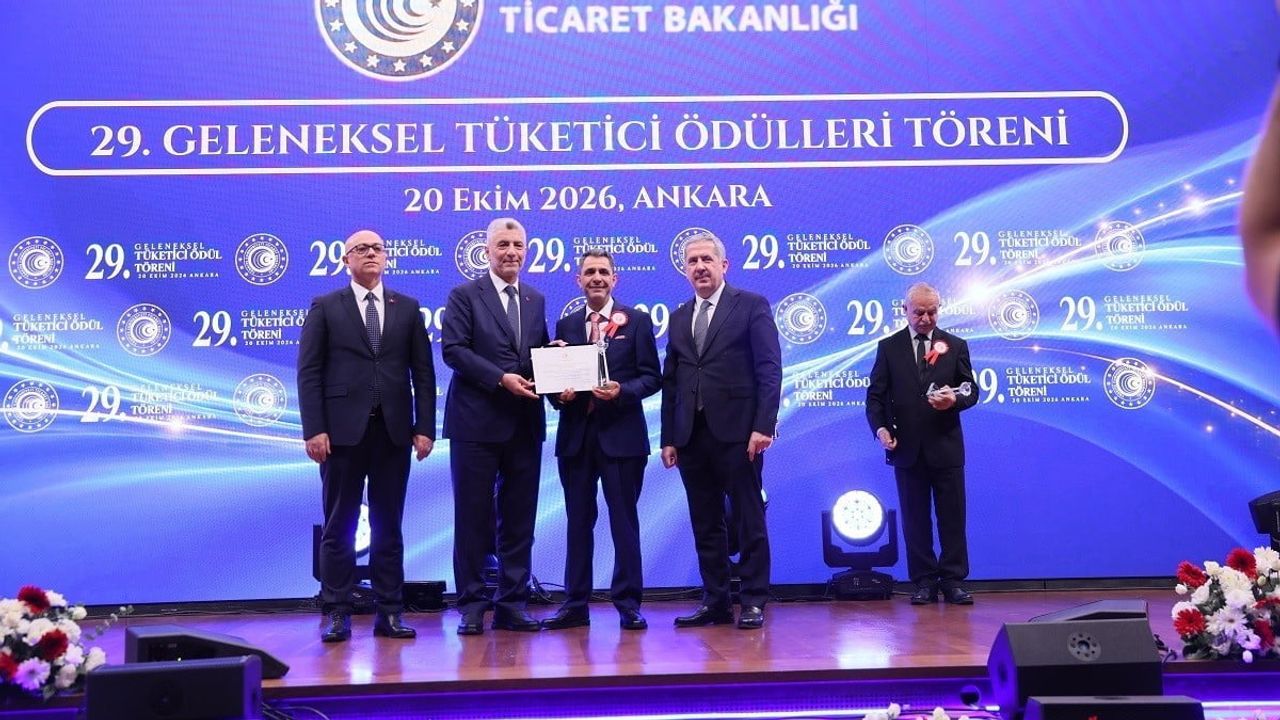 Tüketici korumasında ilerleme, A Gazete'nin başarısı Ankara'da ödüllendirildi