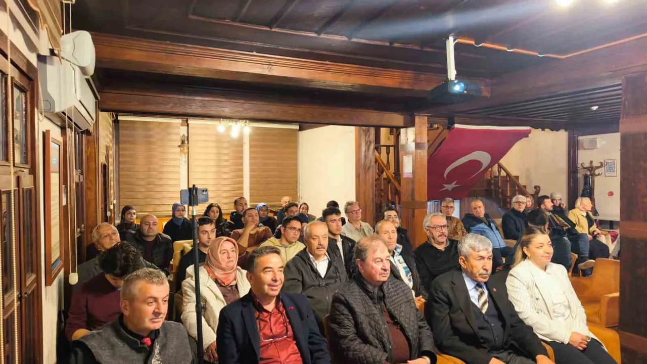Tuna hattında Türkçenin izini süren aile yolculuğu