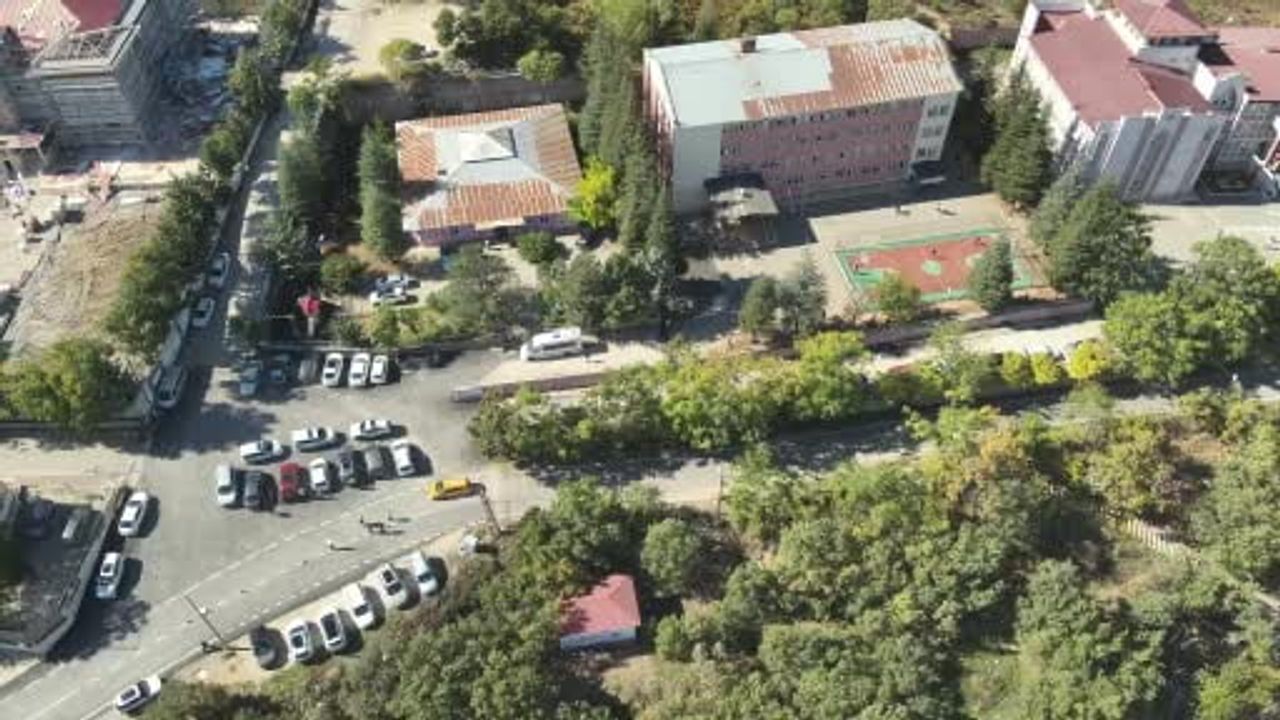 Tunceli'de eğitim alanlarında güvenlik güçlendirilmesi: 4 bin 242 kişi ve 1 bin 198 araç sorgulandı