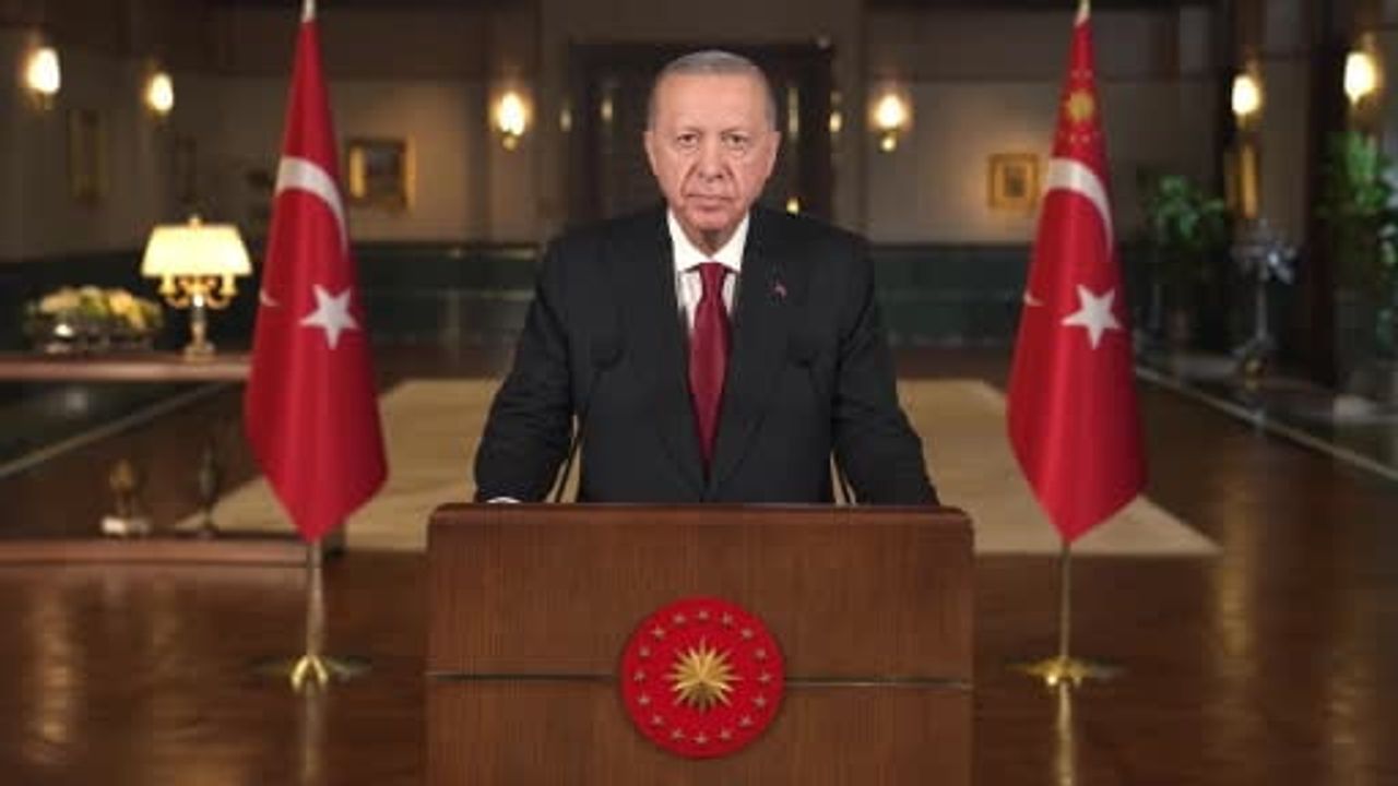 Türk deniz teknolojisinde yeni dönem: Osman Gazi Karadeniz'e uğurlandı