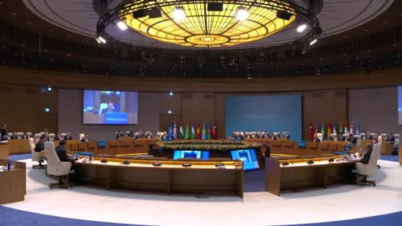 Türk devletlerinin ekonomik potansiyeli ve KKTC'nin entegrasyon talebi zirvede öne çıktı