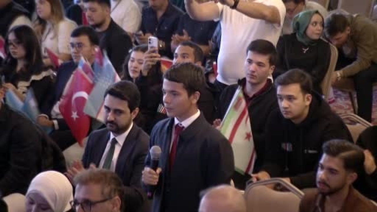 Türk dünyası gençleriyle ortak mirası güçlendirme çağrısı: Kırım yasa dışı ilhak olarak değerlendiriliyor