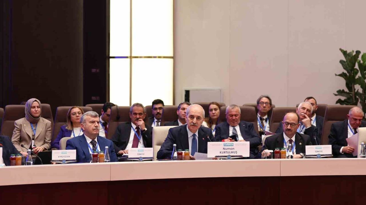 Türk dünyası yapay zekada söz sahibi olmalı, ortak yasal ve etik çerçeve çağrısı