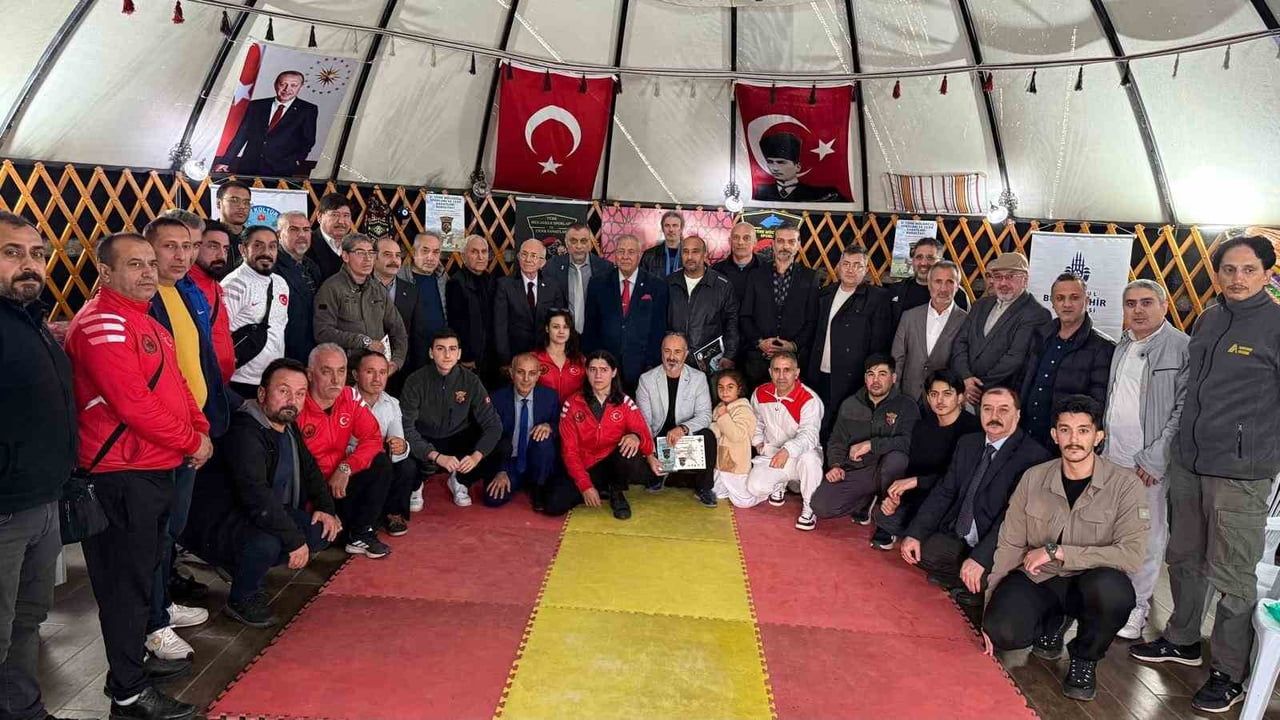 Türk mücadele sporlarında federasyonlaşma ve ortak teknik kompozisyon kararı