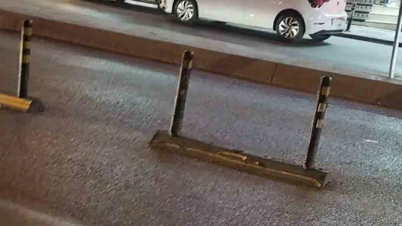 Ümraniye'de motosikletli iki şüpheli iş yerine uzun namlulu silahla saldırdı