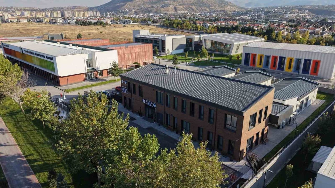 Umuda açılan kapı: Kayseri'de alzheimer hastalarına özel yaşam merkezi açılıyor