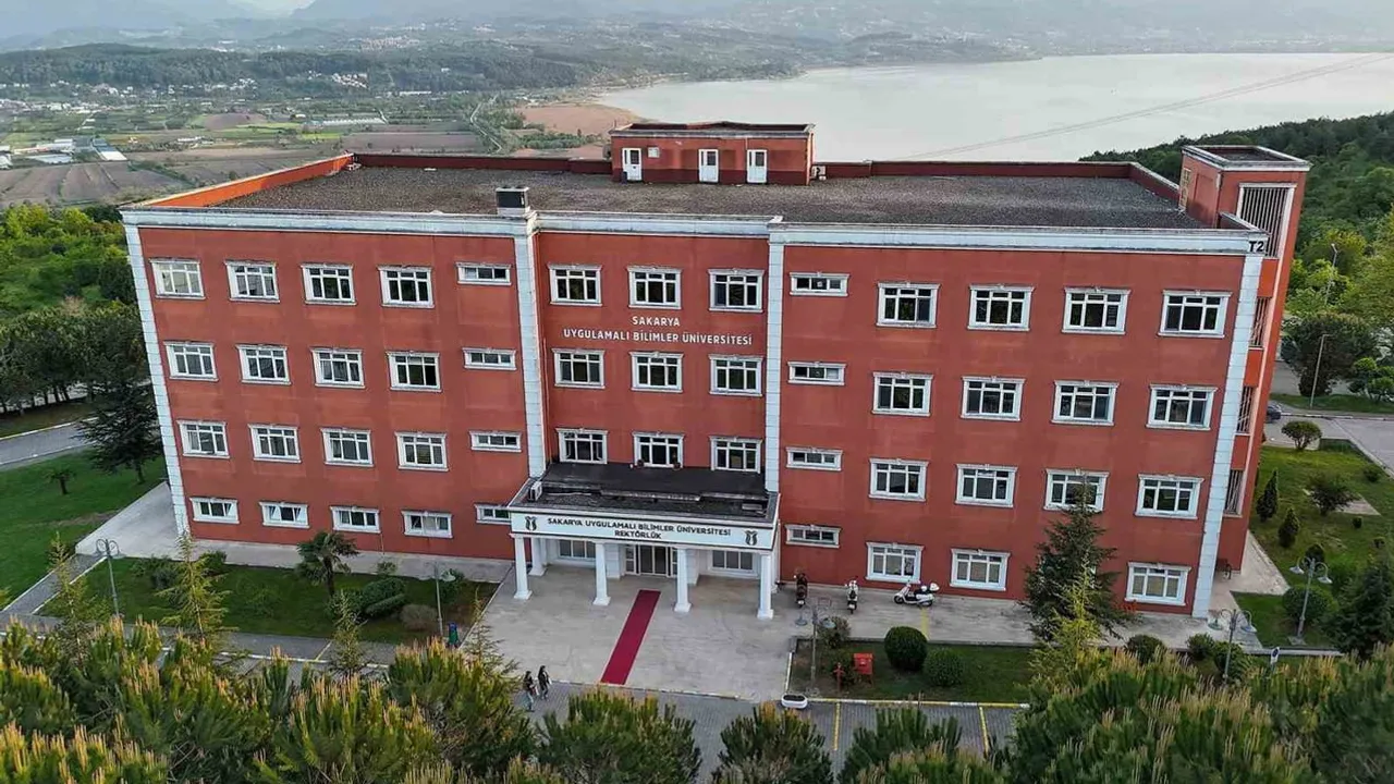 Üniversite 15 akademik personel arıyor: SUBÜ kadro ilanlarını yayımladı