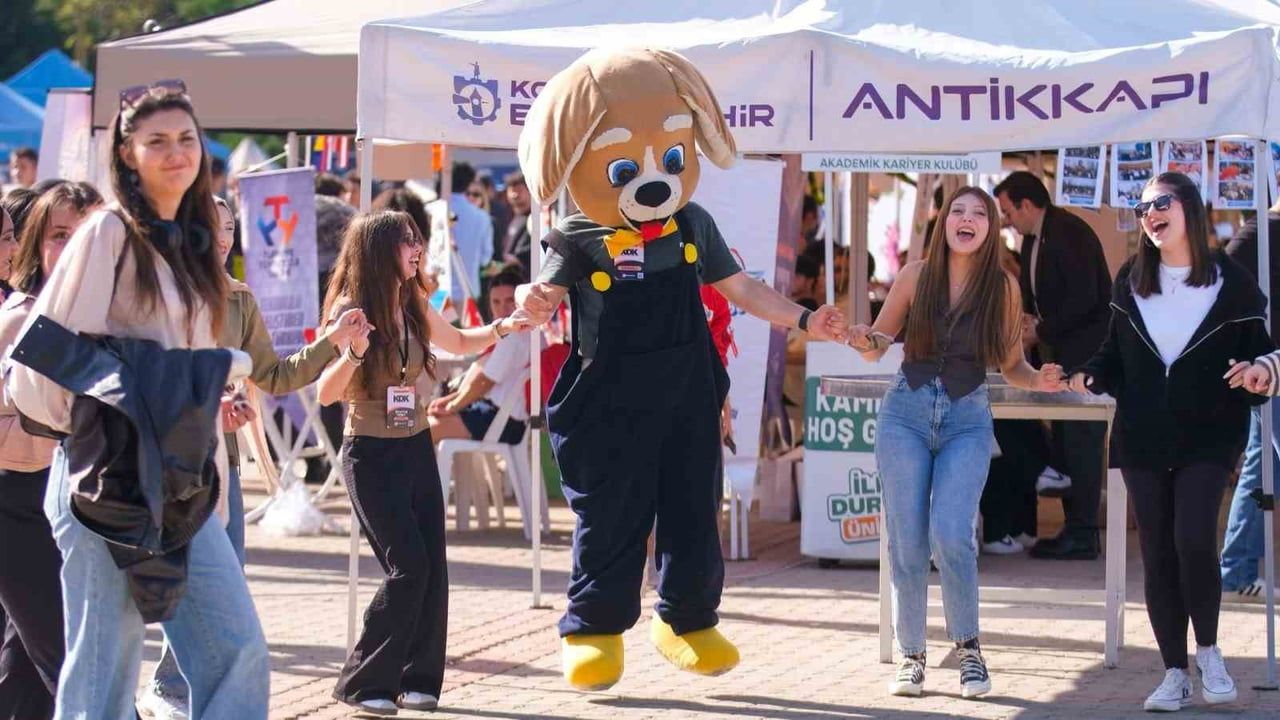 Üniversiteliler Umuttepe'de üç gün süren müzik ve kaynaşma şöleni