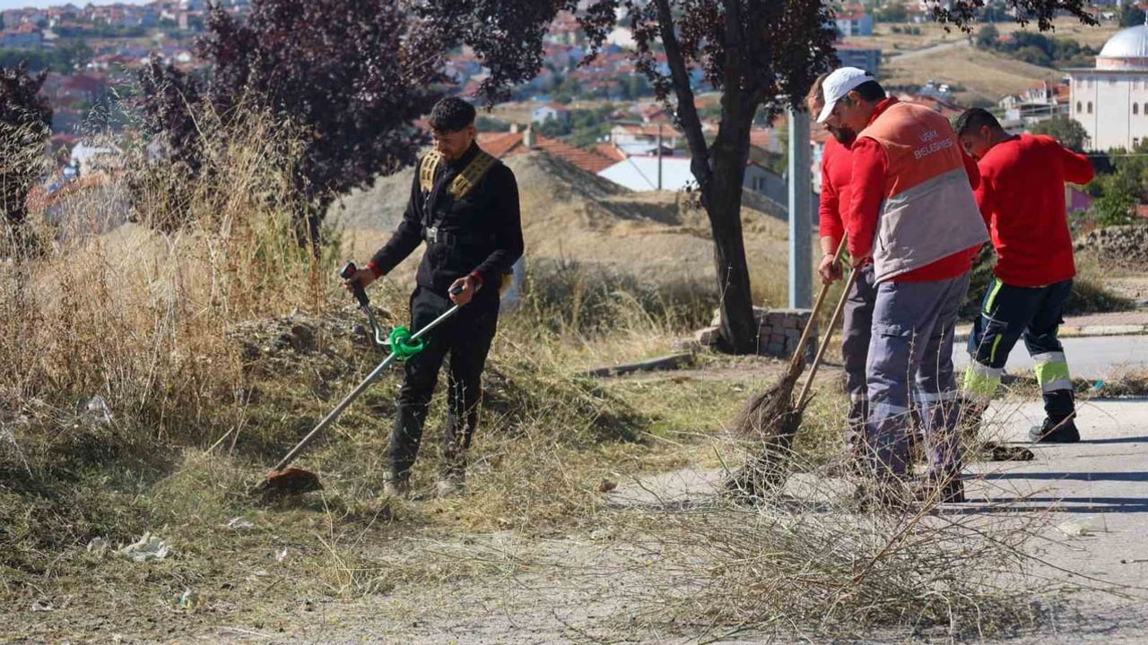 Uşak'ta yaşam kalitesini artırmaya yönelik temizlik hamlesi