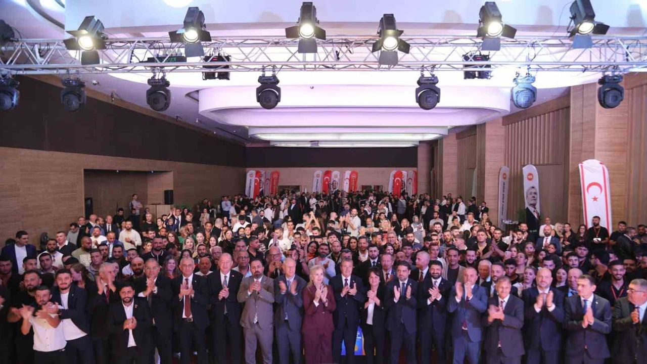 Üstel'den gençlere kapsamlı destek planı: vergi indiriminden konuta, istihdama kadar adımlar açıklandı
