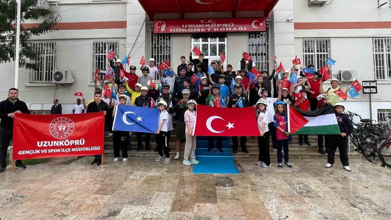 Uzunköprü'de pedal çevirenler Gazze ve Doğu Türkistan için ses verdi
