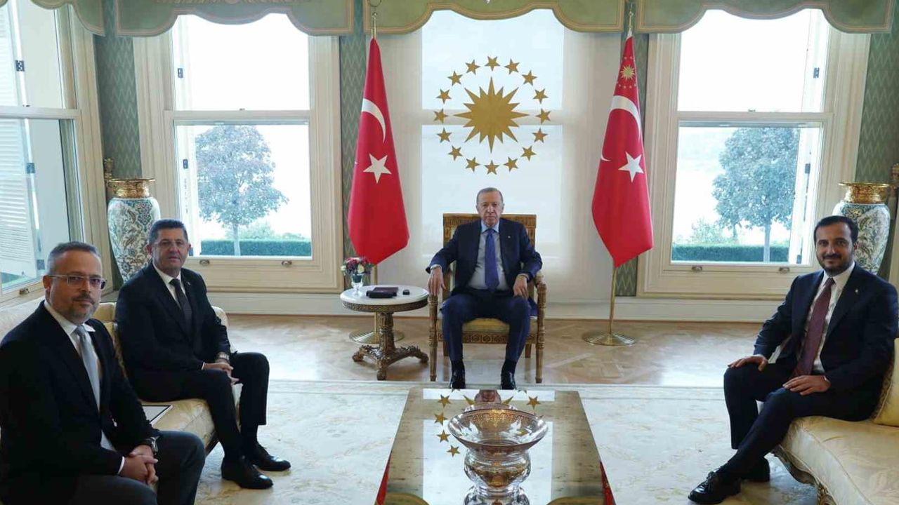 Vahdettin Köşkü'nde kapalı görüşme: Erdoğan Çekmeköy belediye başkanını kabul etti