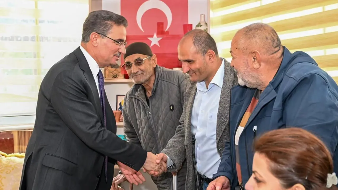Vali Baruş'tan engellerin kaldırılmasına yönelik sivil dayanışma
