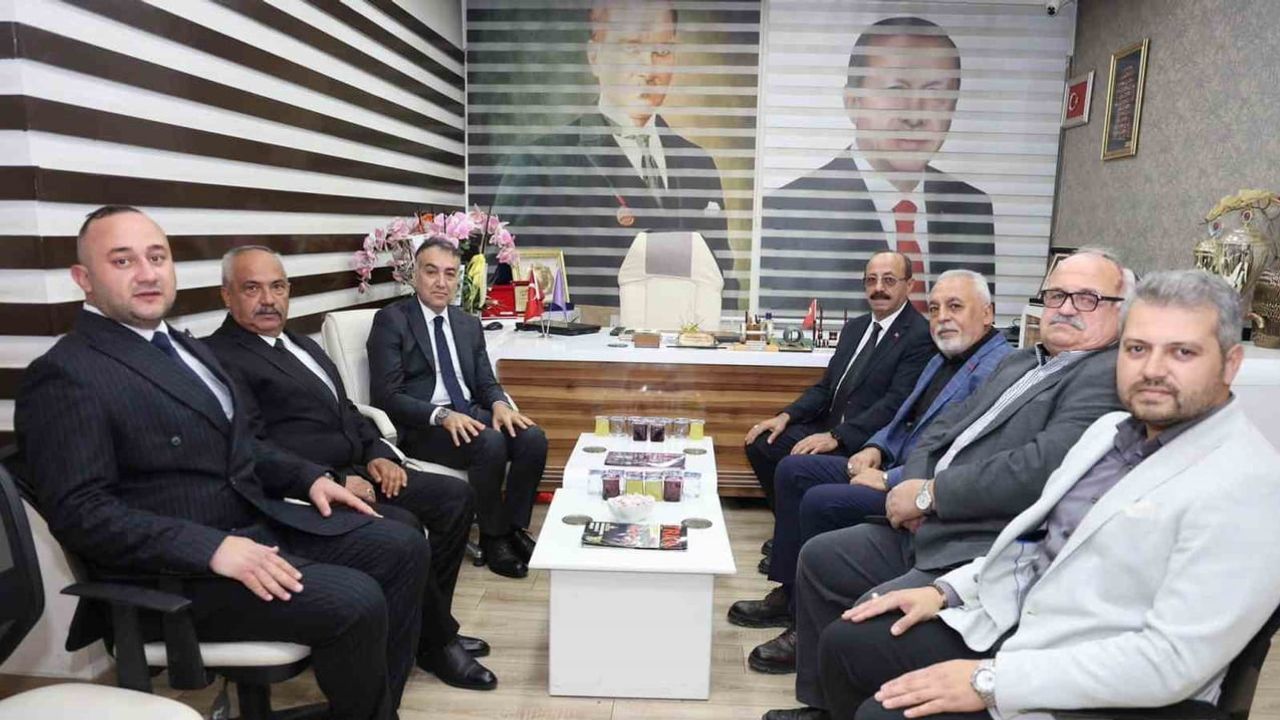 Vali Çağatay esnafın sorunlarını dinleyip iş birliği vurguladı