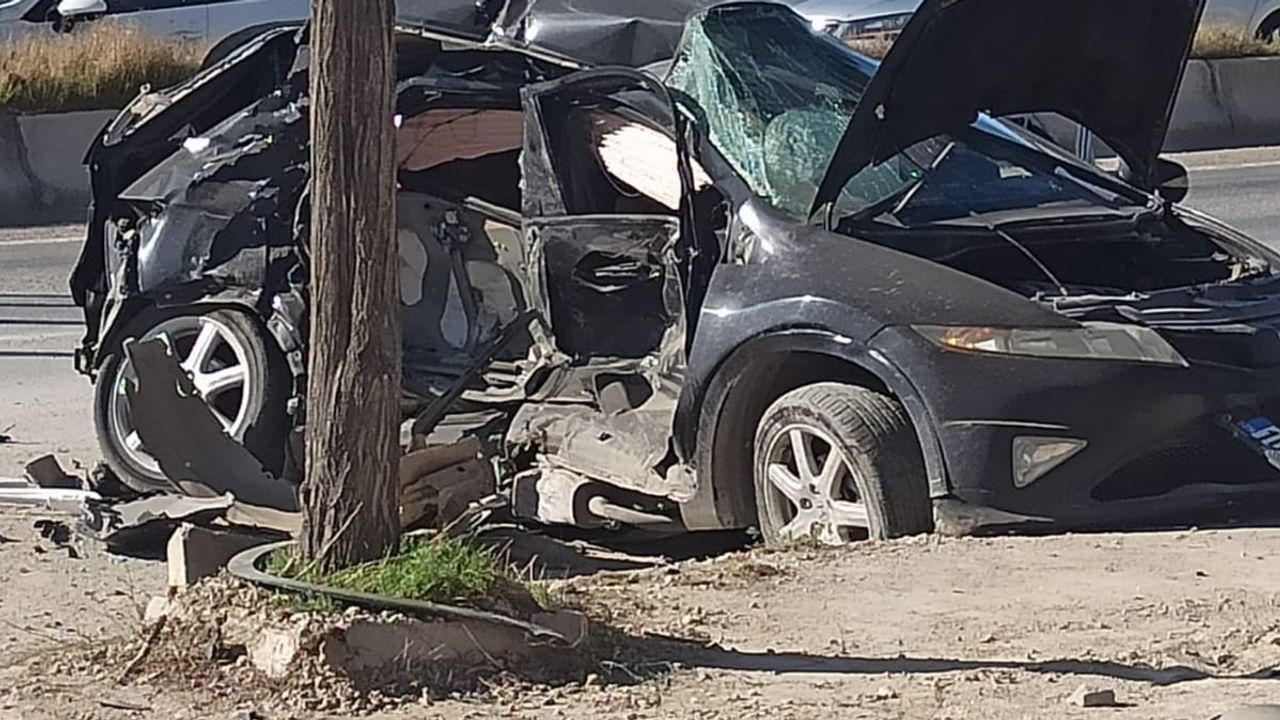 Van'da trafik ışıklarında çarpışma: Çiçekli Mahallesi'nde 1 kişi yaşamını yitirdi