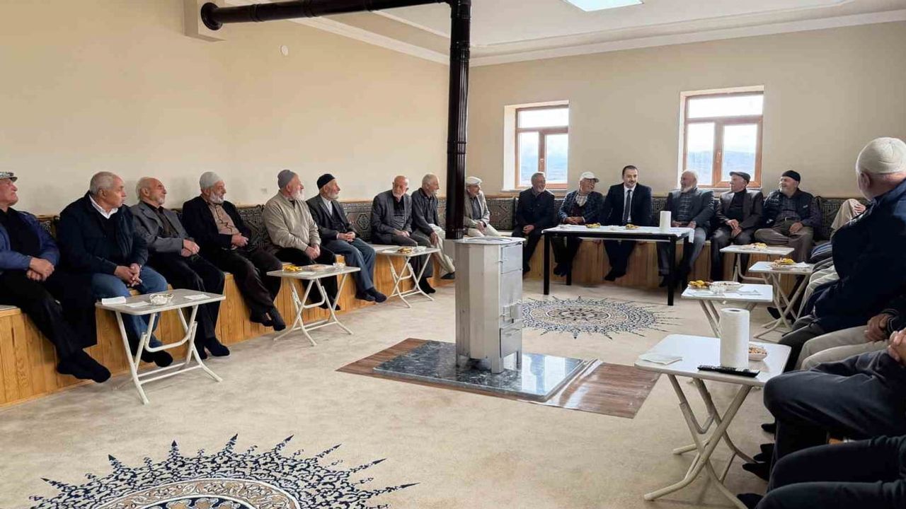 Vatandaşların talepleri köyde masaya yatırıldı: Bayrampaşa ziyaretinde öncelikler konuşuldu