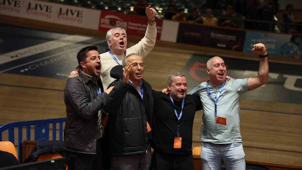 Y. Denizli Basket Ankara'da puan peşinde