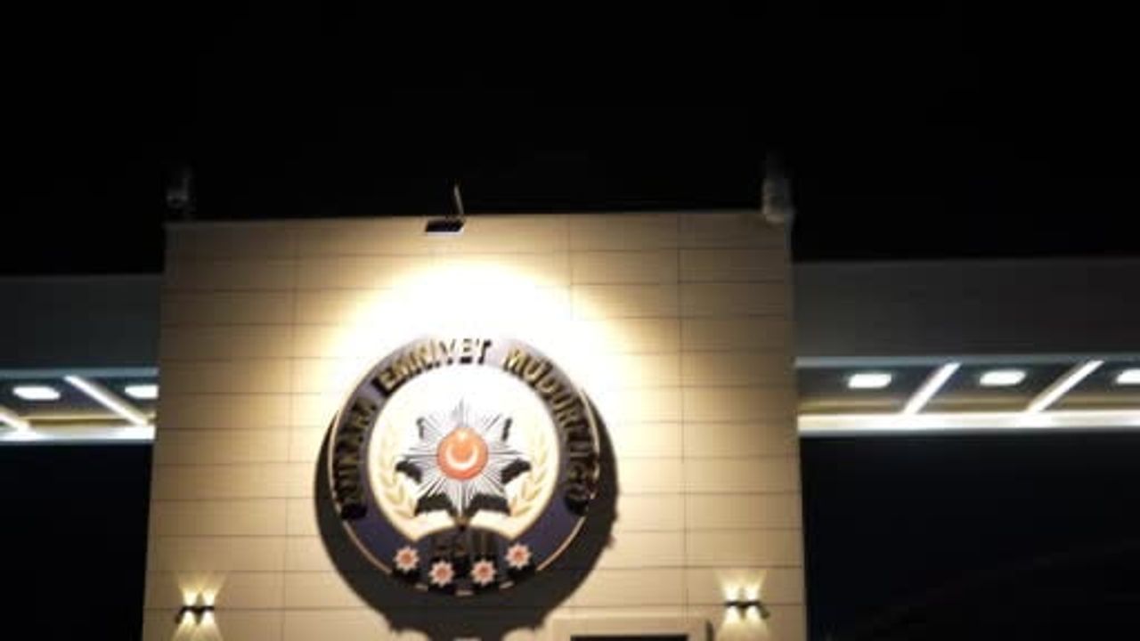 Yapay zekâ destekli takip sonucu Ankara'da 6 kilo 660 gram metamfetamin ele geçirildi
