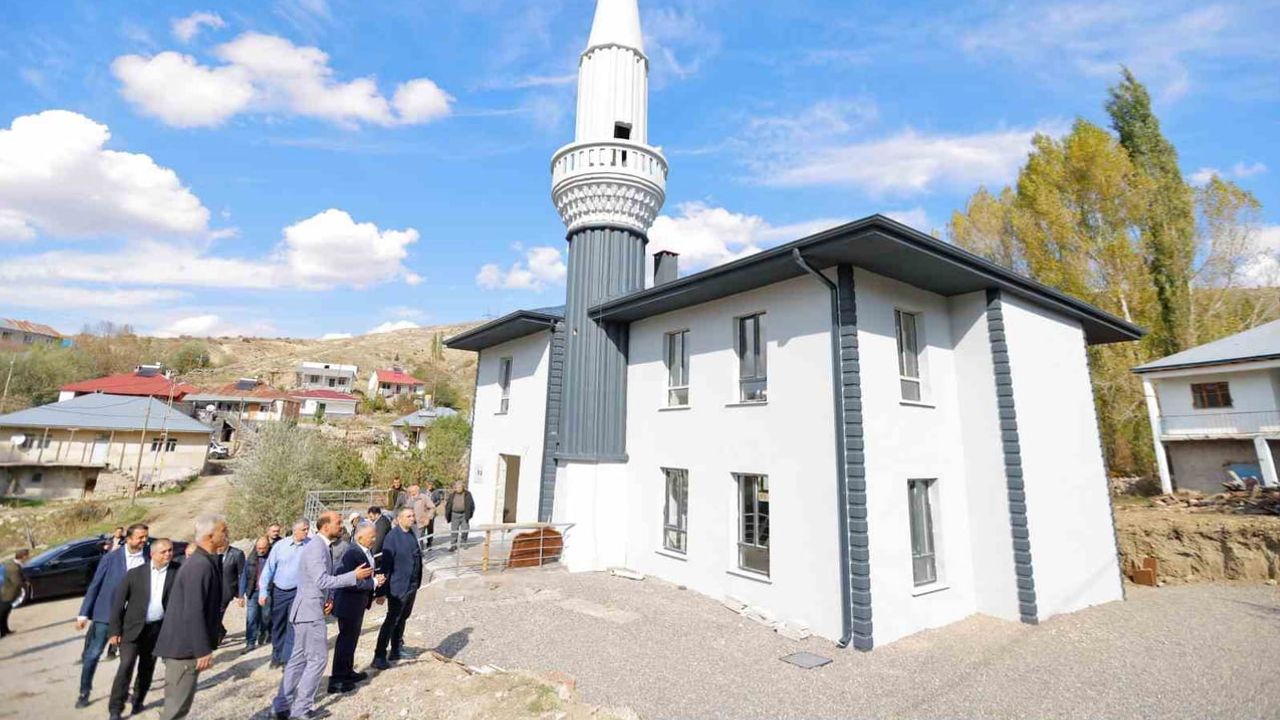 Yedioluk'ta yeniden hayat: cami ibadete açıldı