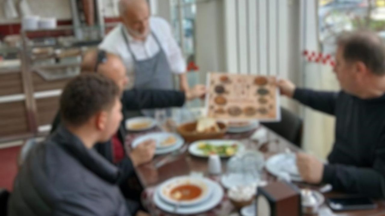 Yemek seçimi için menülerde kalori ve içerik bilgisi zorunlu hale geliyor