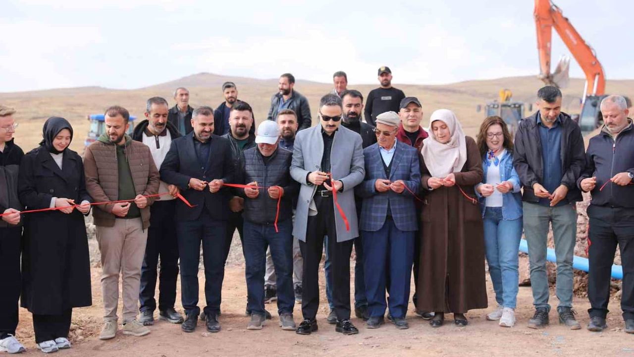 Yeni isale hattı Esnemez köyüne 25 yıl sonra içme suyu getirdi