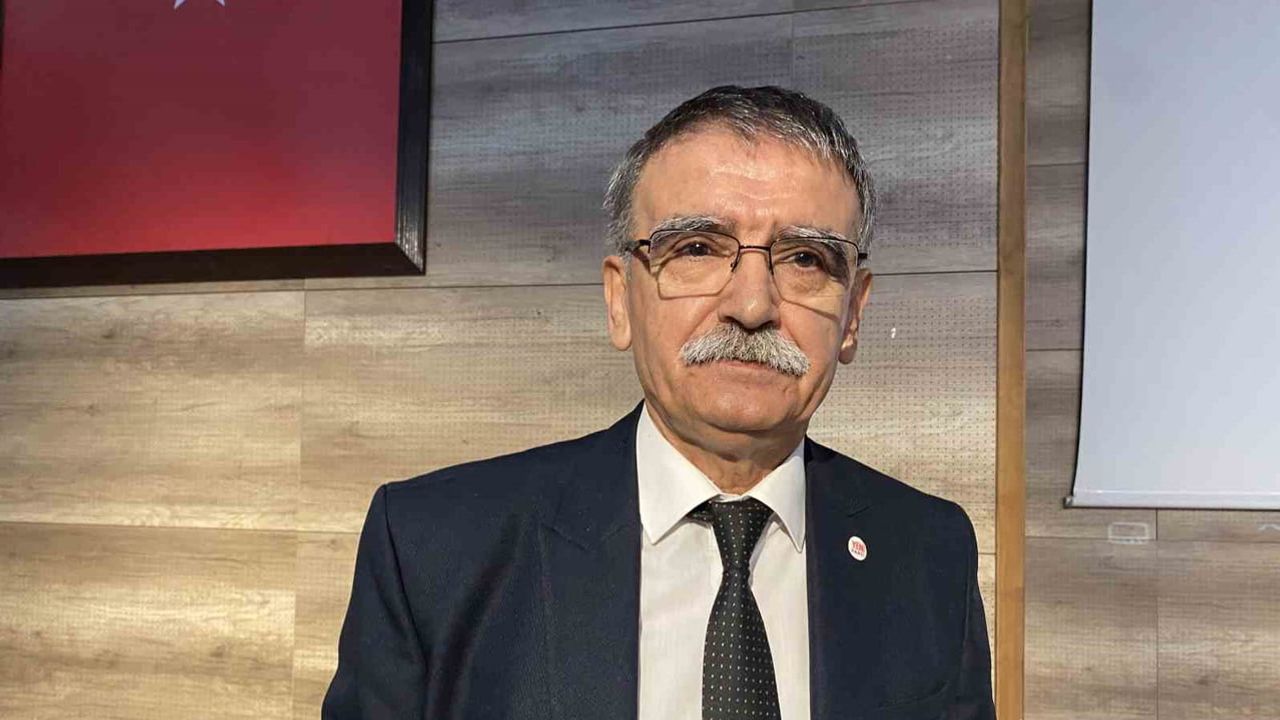 Yeni Parti'nin Alaşehir'deki ilk ilçe başkanı Mehmet Kayacık seçildi