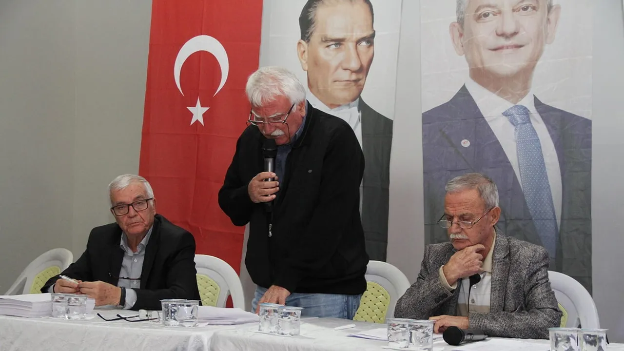 Yeniden sorumluluk üstlendi: Esen Çınar YENİ Parti Kula ilçe başkanı seçildi