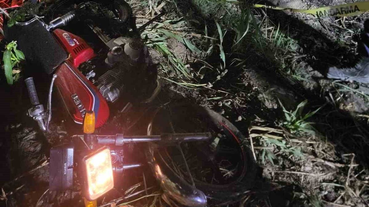 Yenipazar'da göle uçan motosikletten bir kişi yaşamını yitirdi