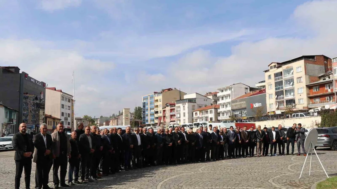 Yerel demokrasinin güler yüzü: Oltu muhtarları bir araya geldi