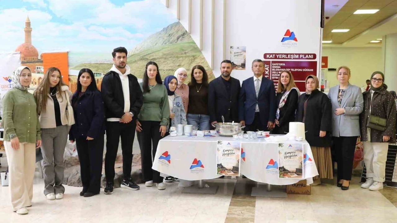 Yerel mutfaktan kampüse: omaç helvası AİÇÜ'de tanıtıldı