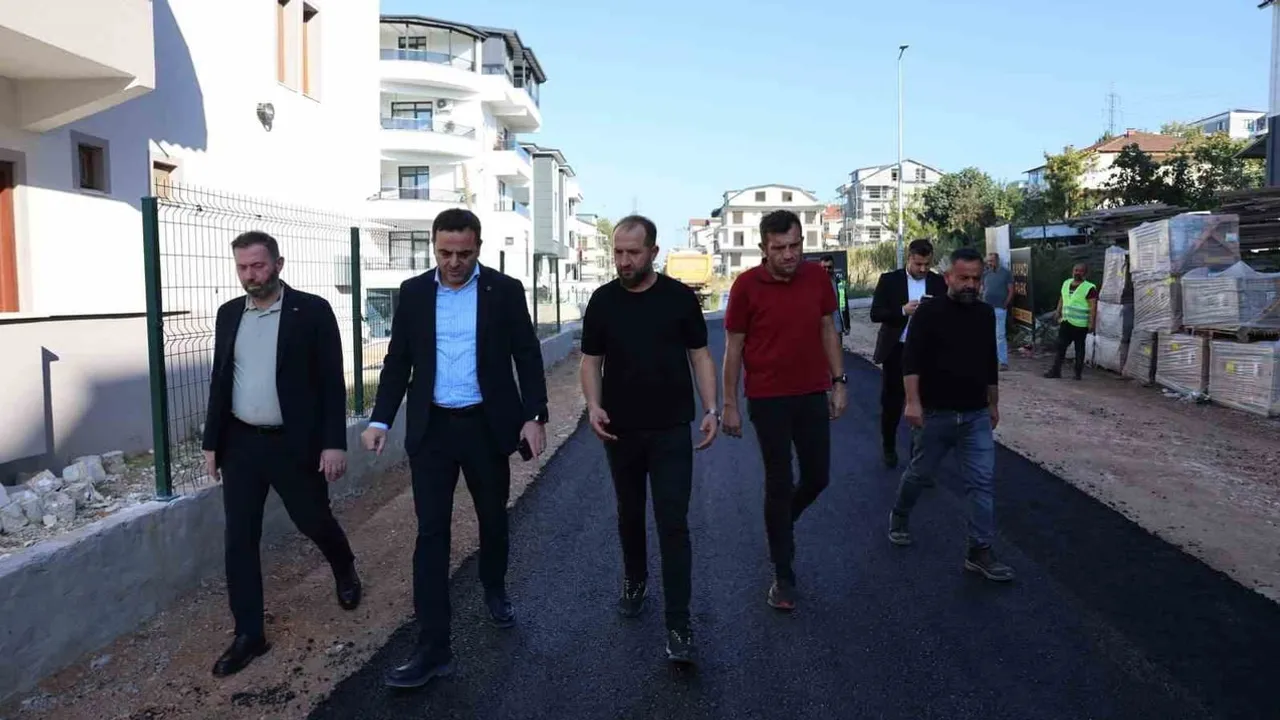 Yeşilyurt’ta ulaşım önceliği: sokaklar yeni asfaltla rahatlıyor