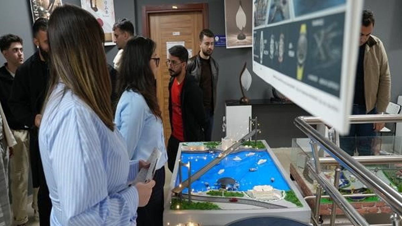 Yılın tasarımları Safranbolu'da ziyaretçiyle buluştu