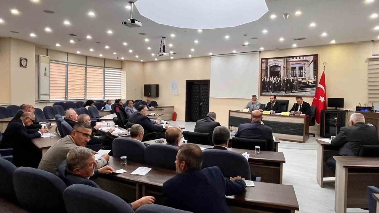 Yönetim rotasını çizecek: meclis kasımda 2027 bütçesini masaya yatırıyor