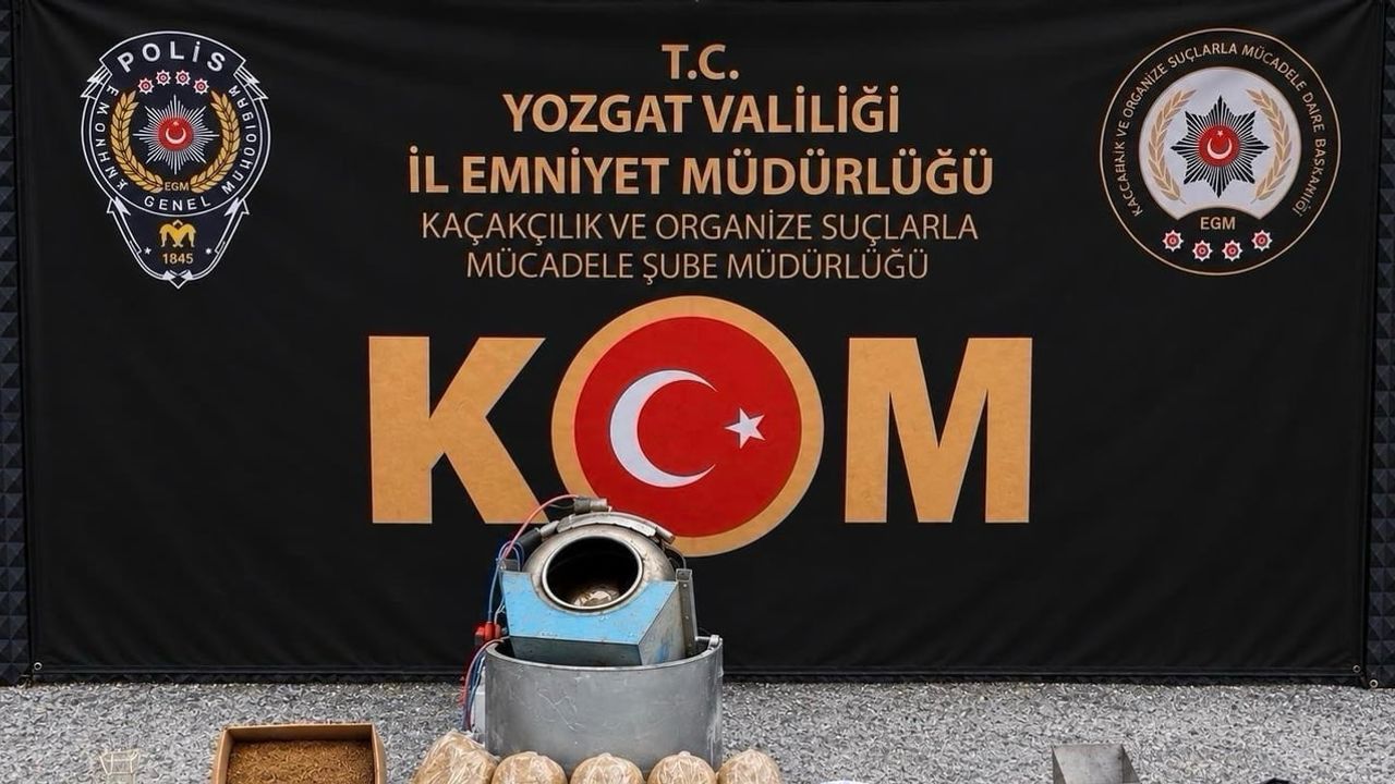 Yozgat'ta kaçak tütün operasyonunda binlerce makaron ele geçirildi