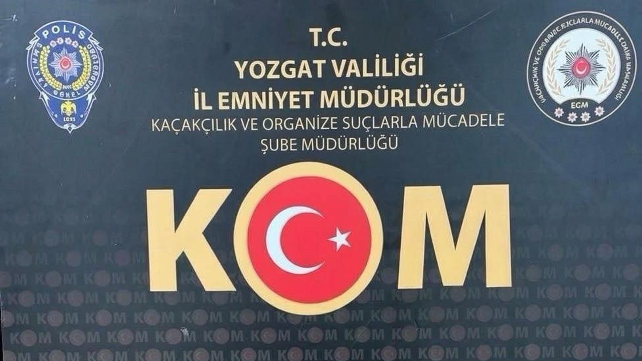 Yozgat'ta operasyonda 15 tarihi eser nitelikli obje ve el dedektörü ele geçirildi
