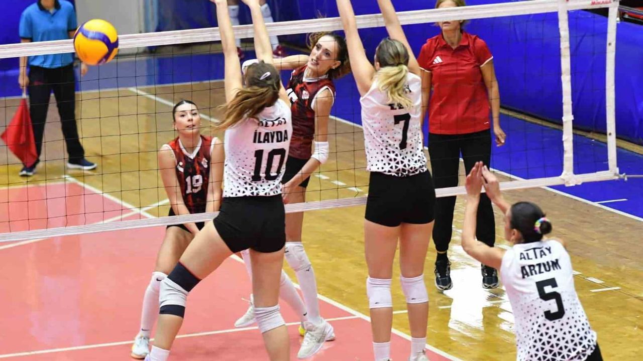 yunusemre’nin sultanları çekişmeli maçı 3-1 kazandı