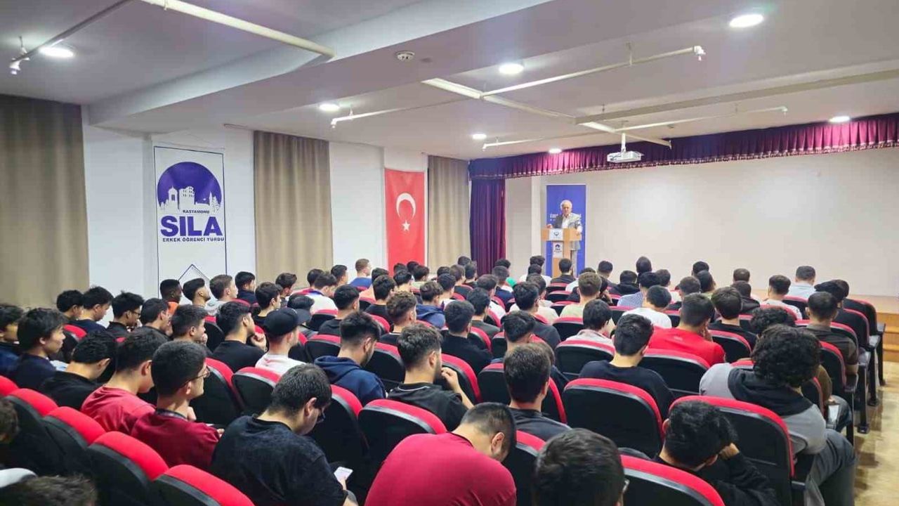 Yurt sakinleri geleceğe birlikte hazırlanıyor: tanışma toplantısında pasta ve bilgilendirme