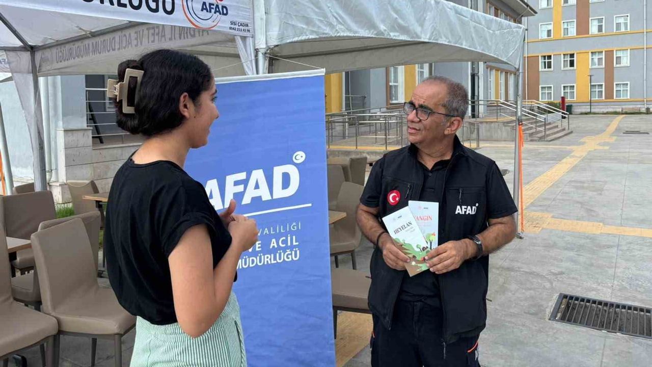 Yurtlarda afet bilinci: AFAD stantlarıyla üniversitelere eğitim
