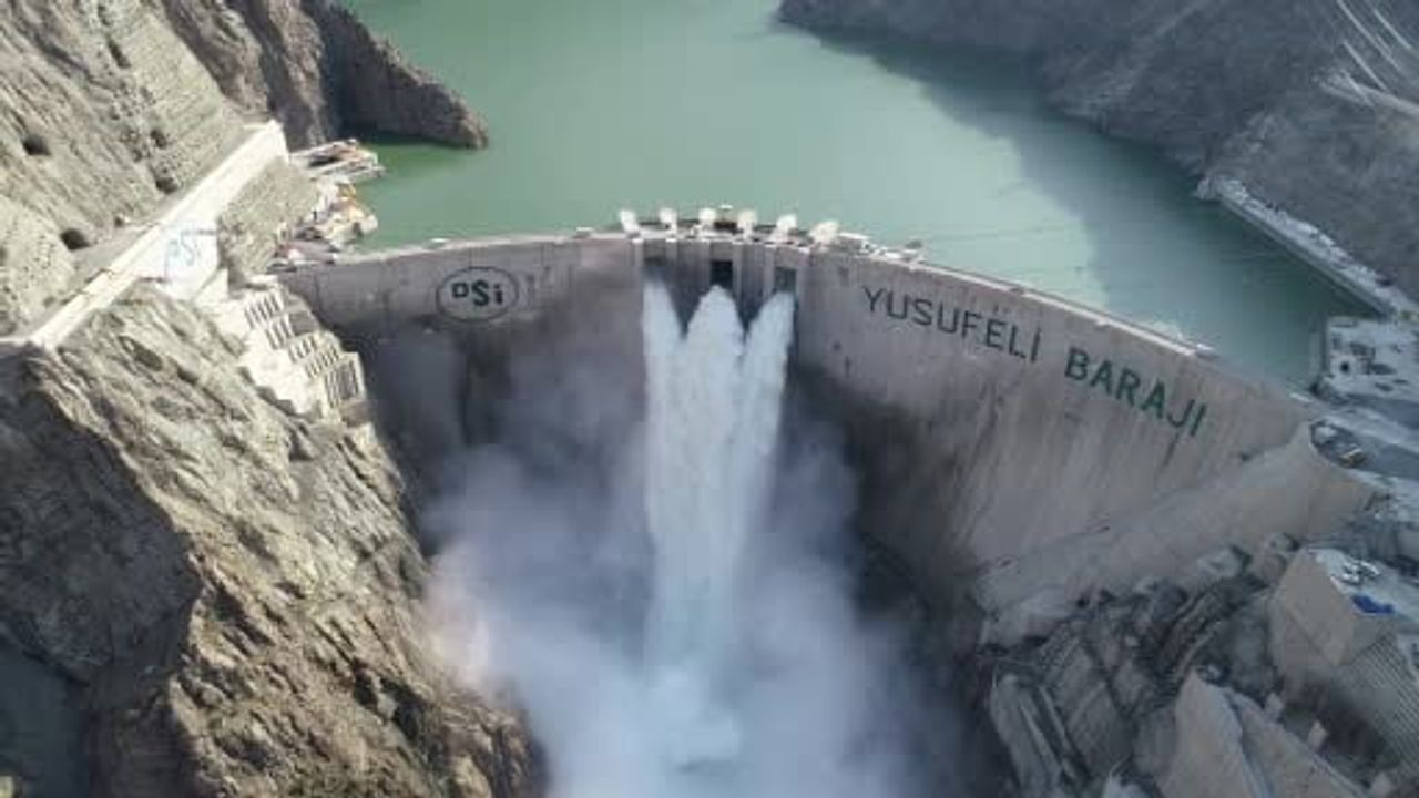 Yusufeli dersi: gecikmenin faturası ve nehrin enerjiye dönüşümü