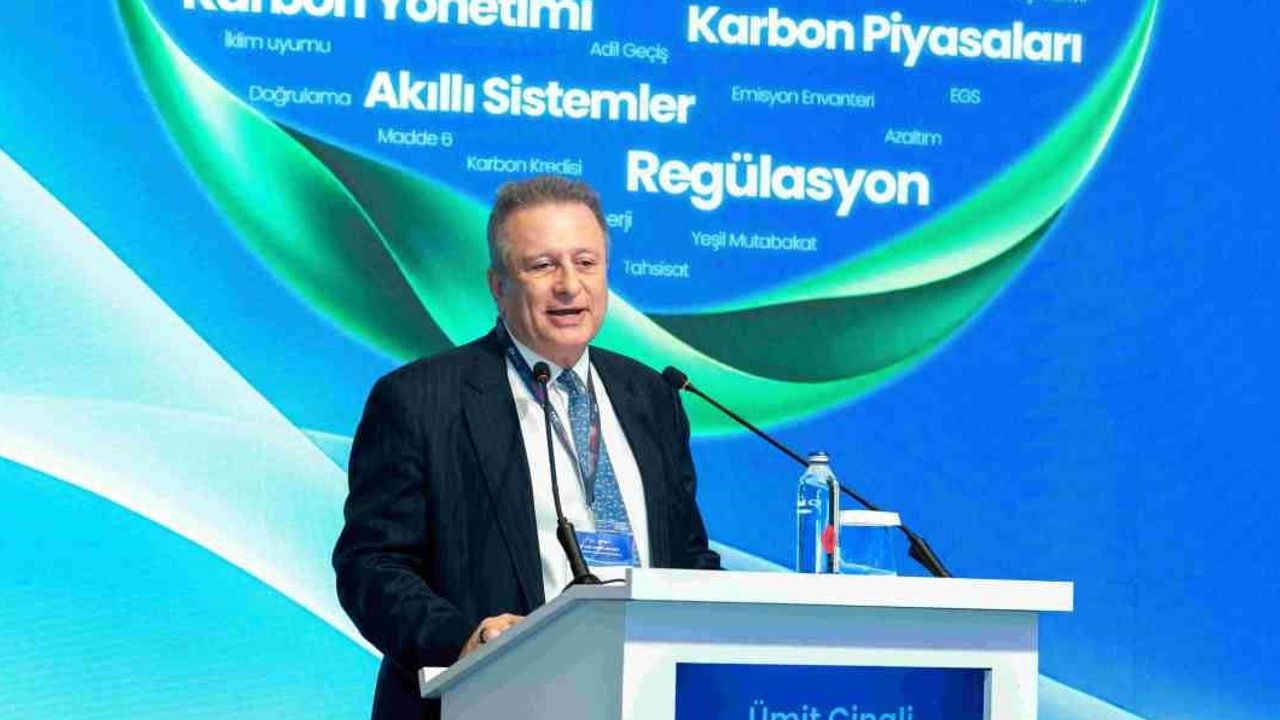 Zirvede karbon, dijitalleşme ve yeşil finansmanın yol haritası çizildi