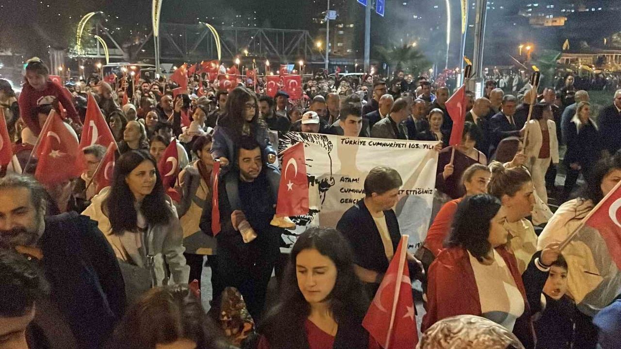 Zonguldak'ta 29 Ekim'de fener alayıyla cumhuriyet coşkusu