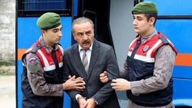 Yılmaz Erdoğan yeni dizisi İnci Taneleri'nin ilk bölümünü dizi ekibi ile izledi! İşte ekibin eğlenceli görüntüleri