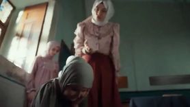 Kızıl Goncalar’ın Feyza’sı ortalığı karıştırdı! Güzelliği “bu ne böyle” dedirtti 