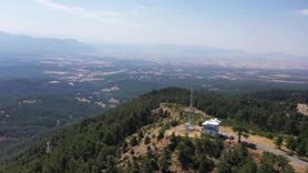 Denizli'nin yeşil bekçileri 7 gün 24 saat izliyor: kule ve insansız sistemlerle yangın erken tespiti