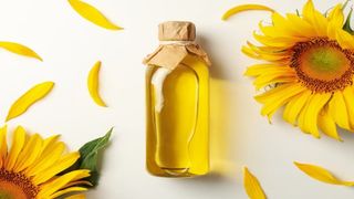 Ayçiçekyağı alabilmek için marketi talan edecekler! 5 litre ayçiçek yağında stok yaptıracak indirim başladı