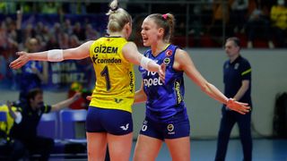 Voleybol derbisinde Fenerbahçe galip