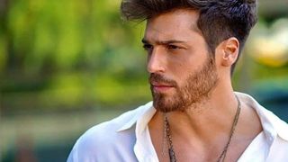 Türk Televizyonlarında Rakı'nın sansürlenmesini eleştiren Can Yaman: “İtalyanlar olsa her yerde reklamını yaparlardı”